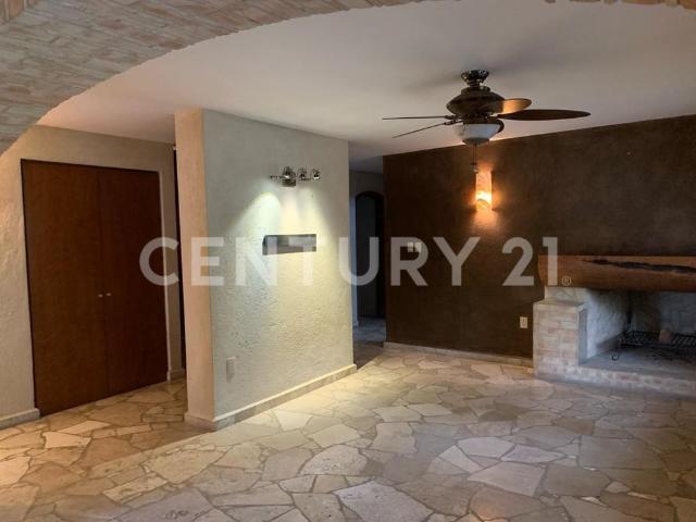 RENTA CASA RESIDENCIAL LA QUERENCIA RECAMARA EN PPAL EN PLANTA BAJA