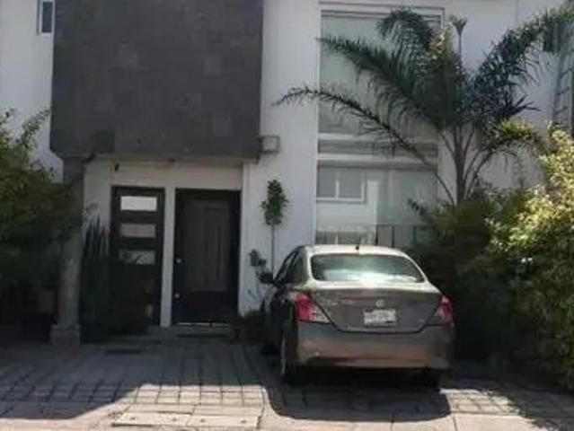 Renta Casa San Jerónimo, Corregidora