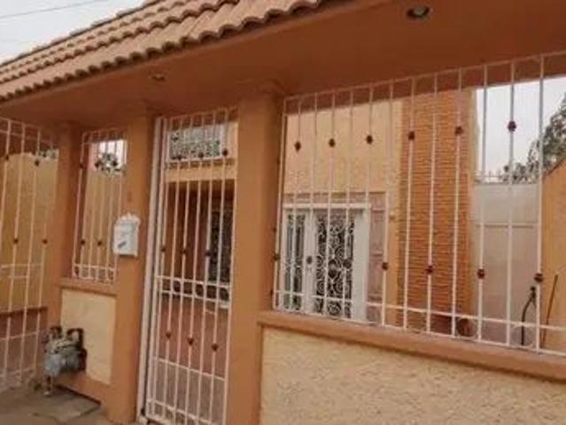 Renta Casa 3 Ambientes Los Parques