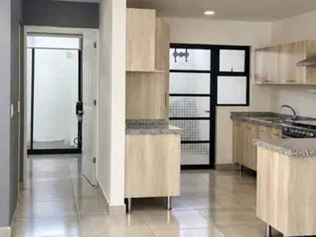 Renta Casa 3 Ambientes Zákia