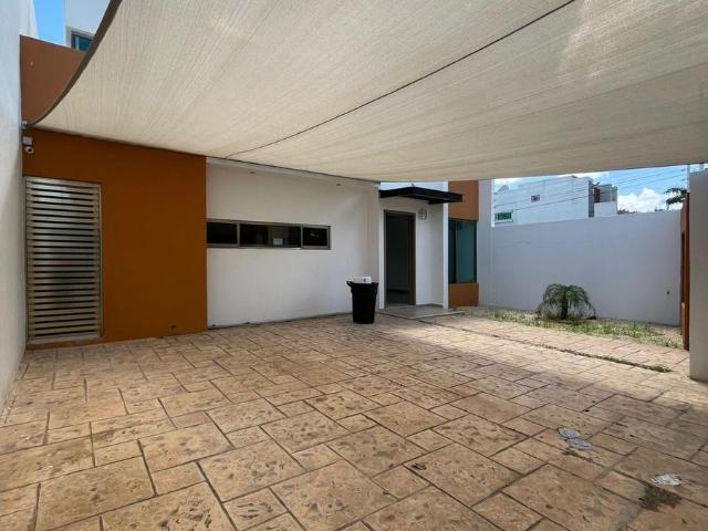 RENTA CASA 3 REC. LAS MARGARITAS MERIDA