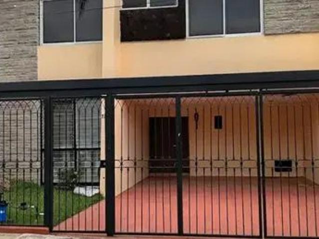 Renta Casa 4 Ambientes Jardines De San Ignacio
