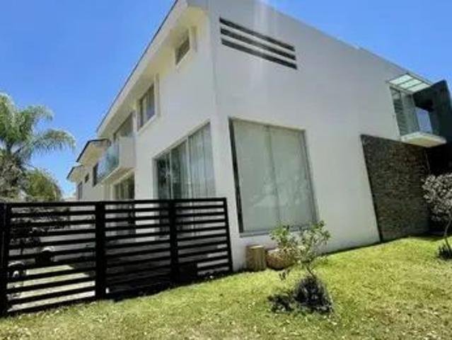Renta Casa 4 Ambientes Valle Real