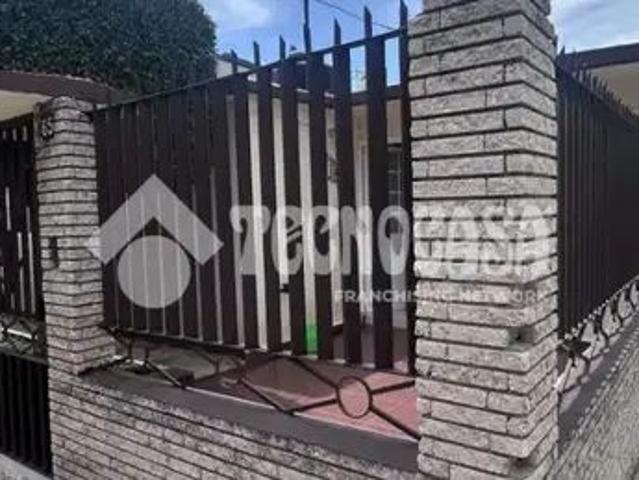 Renta Casas Agricola Oriental T df0199 0103