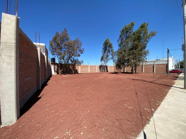 RENTA DE TERRENO COMERCIAL EN VALLE VERDE