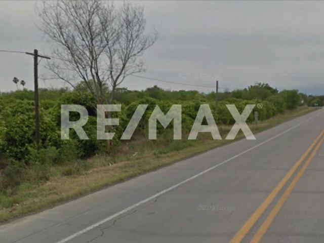 RENTA DE TERRENO COMERCIAL en Atongo frente a Carretera libramiento Allende Cadereyta, N.L. M?xic