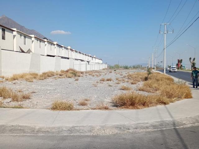 Renta de Terreno comercial en Fraccionamiento Portalesde Lincoln