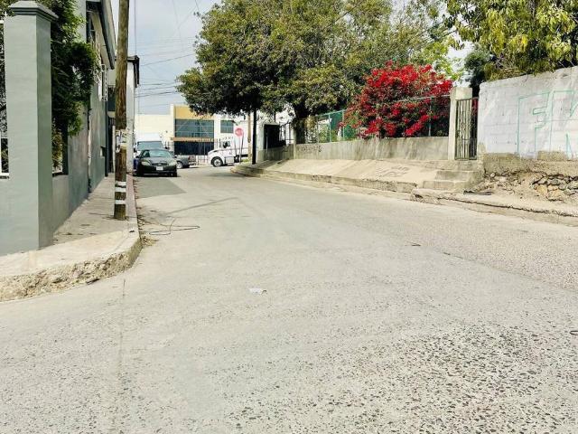 RENTA DE TERENO COMERCIAL EN INSURGENTES