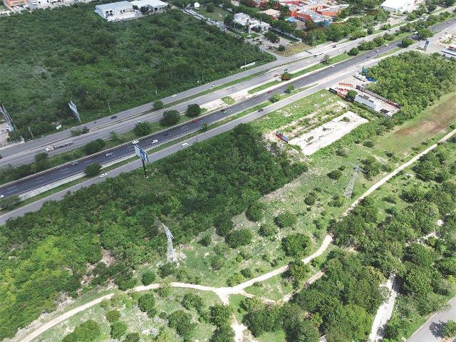 Renta de Terreno en Merida Periferico Poniente