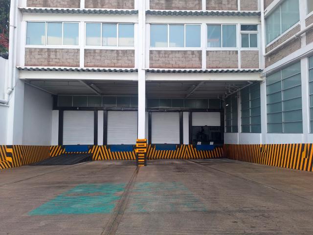 Renta de Bodega Comercial en Naucalpan de Juárez