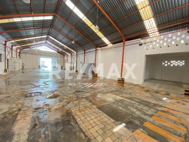 Renta de Bodega Comercial en zona Centro Mérida, Yuc