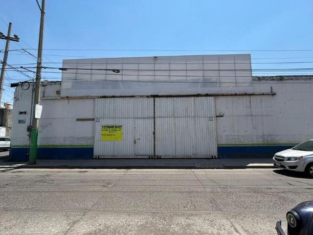 RENTA DE BODEGA EN CALLE LUIS M. PONCE
