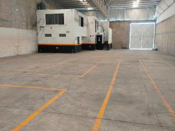 BODEGA EN RENTA EN CANC?N | AV. LUIS DONALDO COLOSIO | 581 M?