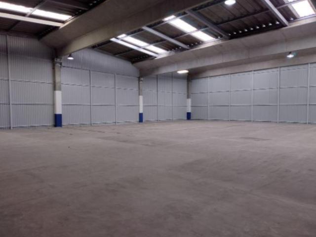 Renta de bodega industrial en Tlalnepantla 2,543 m?