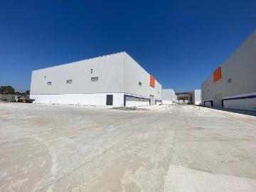 Renta de Bodega Industrial en Parque GIEV