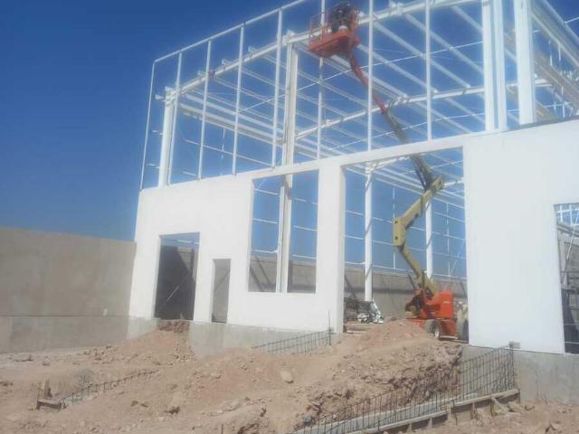 Renta de Bodega Industrial media sobre la carretera libre a Celaya
