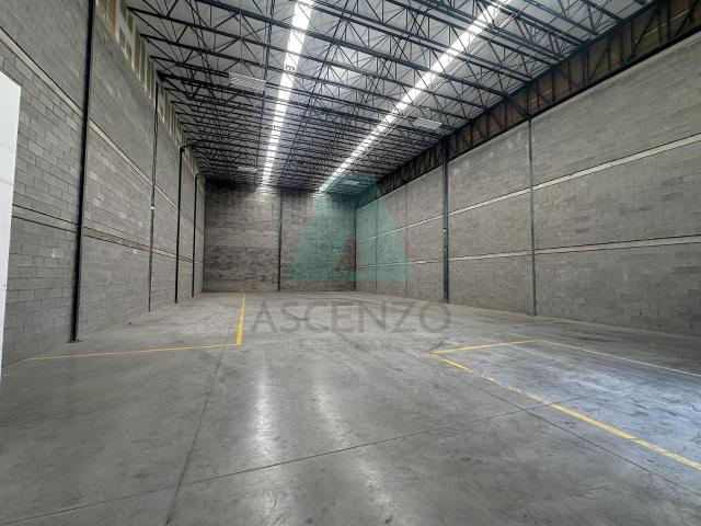 Renta de Bodega Industrial por complejo de las Industrias, Fabesc02