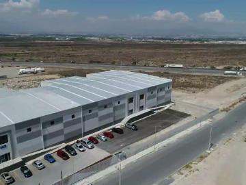 Renta de bodega/nave industrial en SERVER Arteaga, Coah