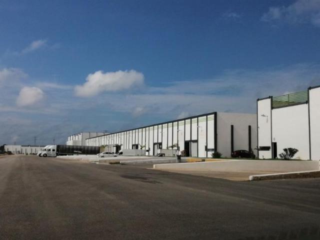 Renta de bodegas en Complejo Panamericana, Kanasin, Mérida