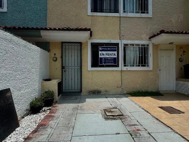 RENTA DE CASA | AV MOCTEZUMA | TIANGUIS DEL SOL