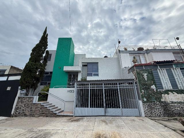Renta de Casa amueblada
