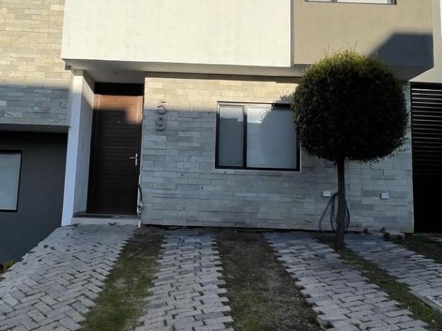 RENTA DE CASA AMUEBLADA EN ZIBATÁ. 7