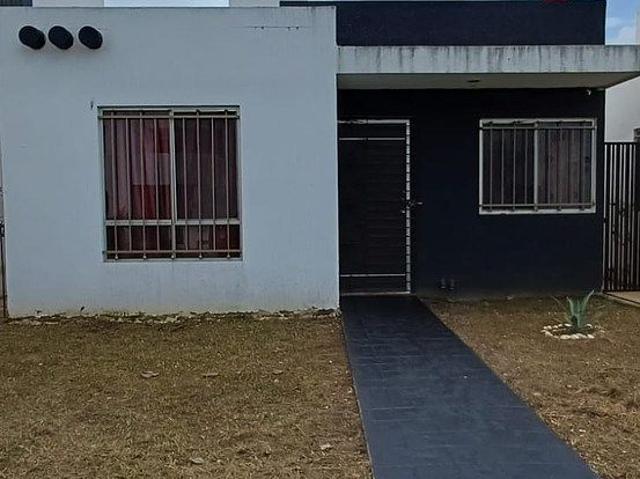 RENTA DE CASA AMUEBLADA EN LOS HEROES