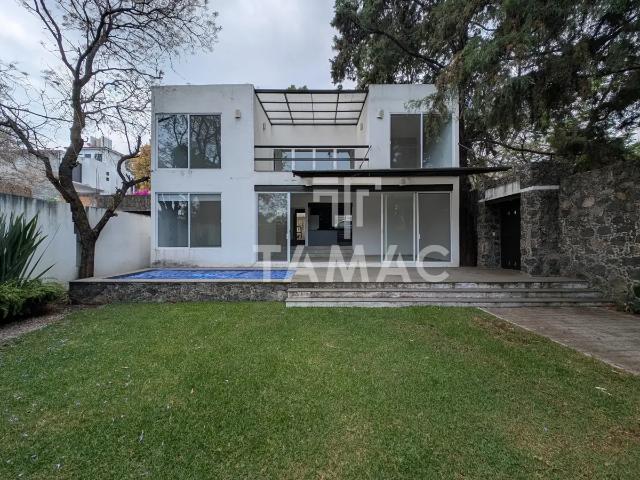 RENTA DE CASA CON ALBERCA EN RANCHO TECOROZTITLA AHUATEPEC CUERNAVACA