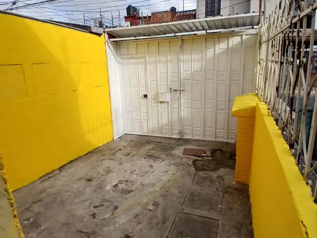 RENTA DE CASA DUPLEX, PLANTA ALTA, COLONIA IZCALLI DEL VALLE