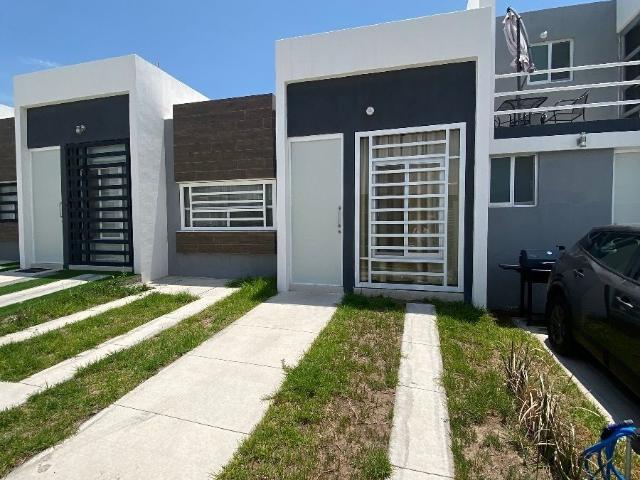 Renta de casa en MANGATA