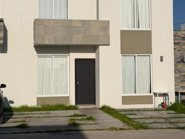 Renta de casa en Abada