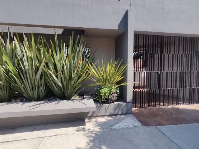 RENTA CASA BOSQUES DEL LAGO IDEAL PARA ASILO