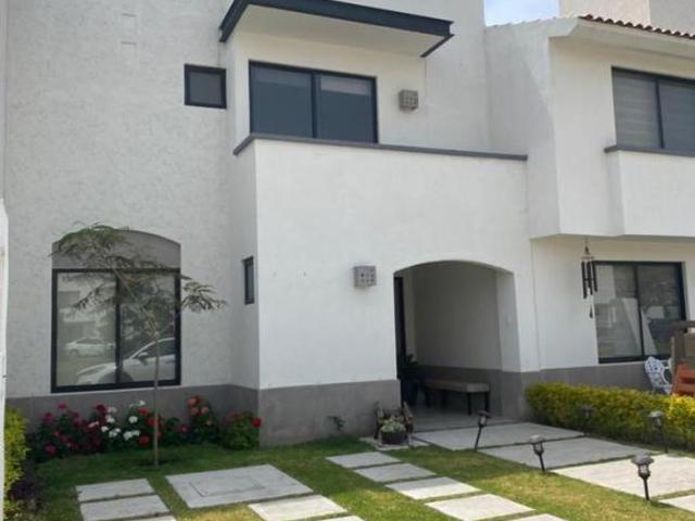 RENTA DE CASA EN BOSQUES DEL PEDREGAL