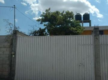 RENTA DE CASA EN CASA BLANCA A DOS CALLES DE PERIFERICO FRENTE A FL
