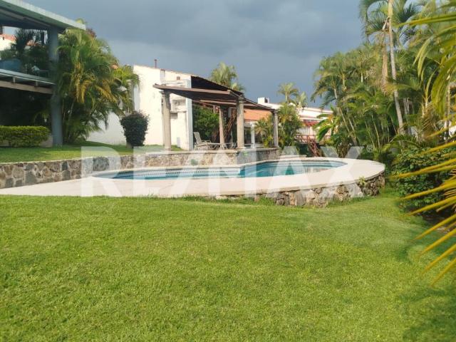 Renta de casa en condominio, Burgos Corinto, Temixco, Morelos. Clave 5776