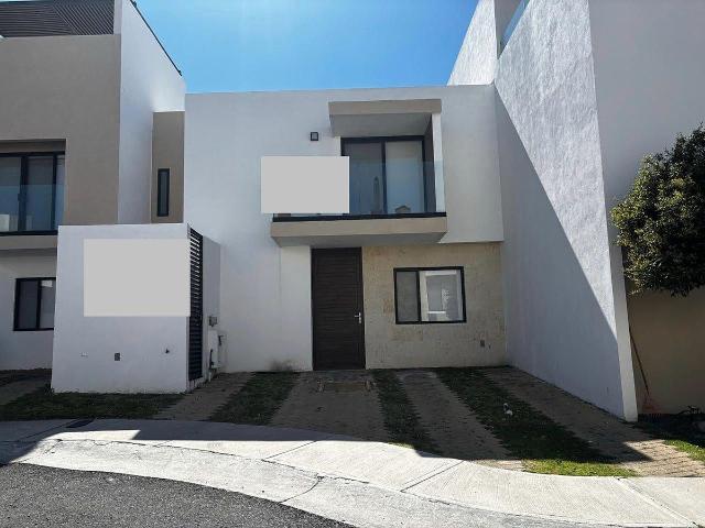 RENTA DE CASA EN CONDOMINIO ENTRECIELOS FRAC. ZIBATÁ.7