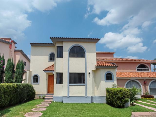 Renta de Casa en Condominio en Lomas de Cortés, Cuernavaca, Morelos. Clave 6283