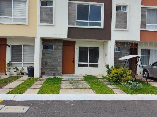 Renta de casa en coto Privanza Esmeralda