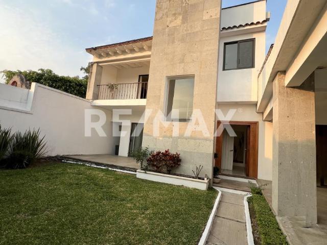 Renta de casa en el Fracc. San Jerónimo, Cuernavaca, Morelos. Clave 6062