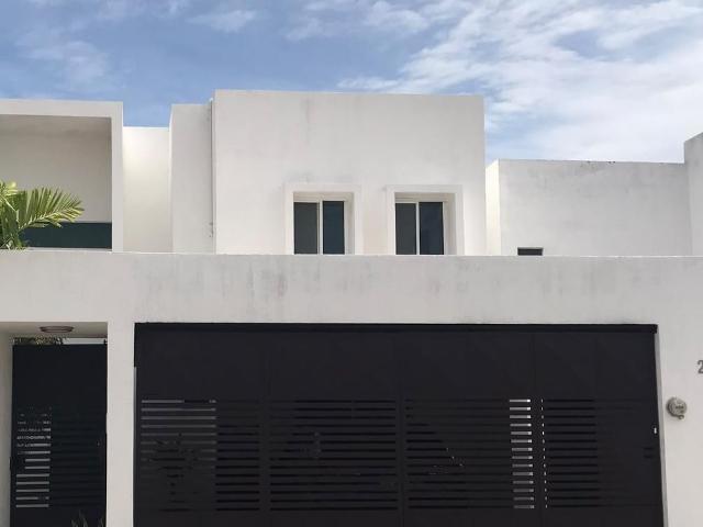 Renta de Casa en Fraccionamiento Montecarlo M?rida Yucat?n