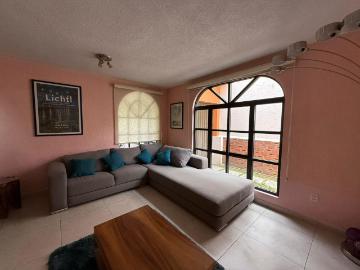 RENTA DE CASA EN FRACCIONAMIENTO QUINTA DON MIGUEL EN SAN LORENZO METEPEC