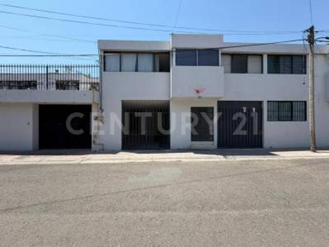 Renta de Casa en Jardines de Querétaro