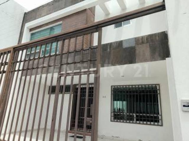 Renta de casa en Puebla La Carcaña, Camino Real a Momoxpan