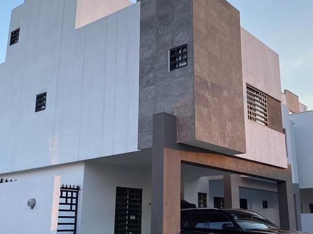 renta de casa en palmas diamante en san nicolás