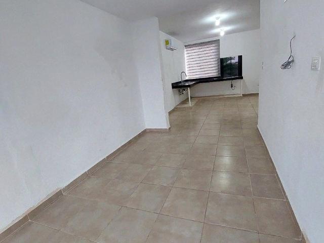 renta de casa en privada con amenidades