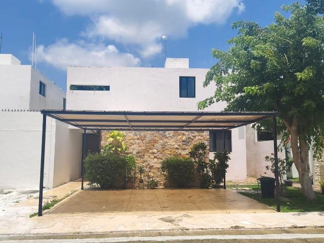 Renta de CASA en PRIVADA AMBAR en CONKAL, Mérida, Yucatán