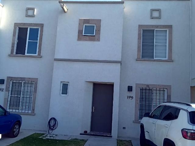 RENTA de Casa en Querétaro !Puerta Verona!