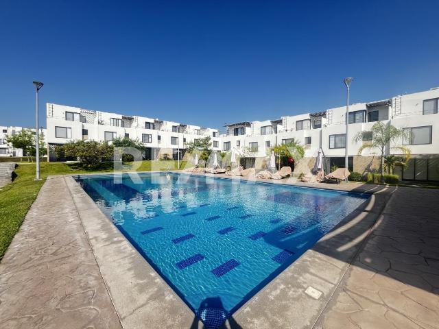 Renta de casa en Santa Fe, Lifestyle, Xochitepec, Morelos. Clave 5993