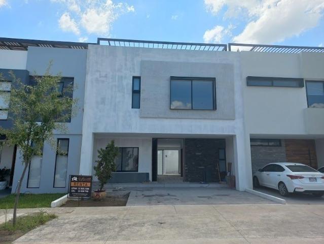 RENTA DE CASA EN SOLARES COTO ALTANZA, ZAPOPAN JAL