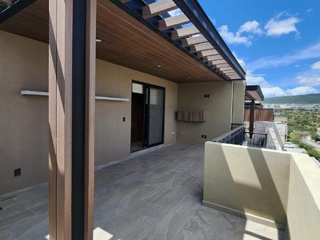 RENTA DE CASA EN VILLAS CARRIEDO, LOMAS CAMPANARIO NORTE, QUERÉTARO, $31,000
